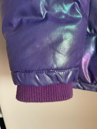 Cazadora Desigual niña efecto iridiscente