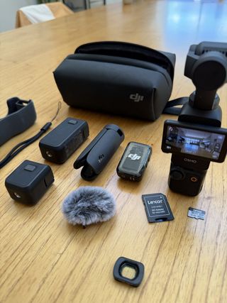 DJI Osmo Pocket 3 Creator Combo Cámara