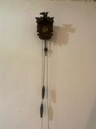 Reloj de cuco alemán de madera