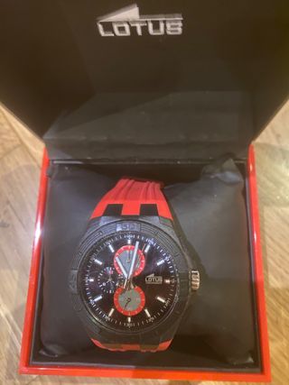Reloj Lotus Cronógrafo Negro y Rojo