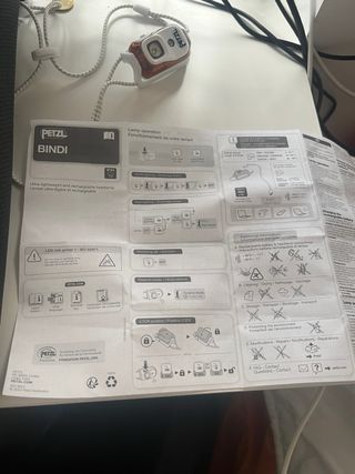 Linterna Petzl Bindi 200 Lúmenes USB