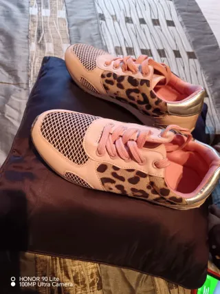 Zapatillas deportivas mujer rosas leopardo