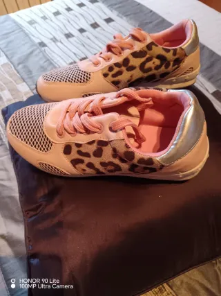 Zapatillas deportivas mujer rosas leopardo
