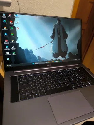 Portátil Huawei MateBook D16