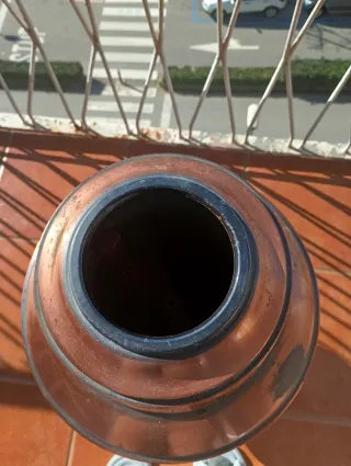 Paragüero de cobre con grabados. Hago envíos.