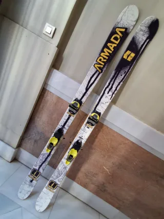 Esquís Armada Aldente 188 con fijación