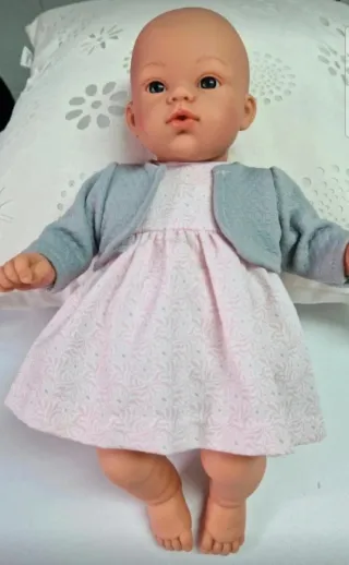 Muñeca Bebé Angela Simón + Peluche