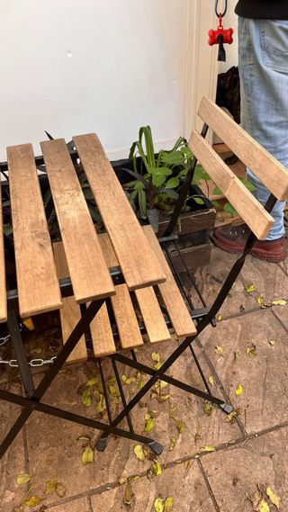 Mesa y Sillas Exterior IKEA Madera y Metal