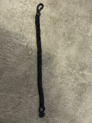 2 bracciali neri fatti a mano