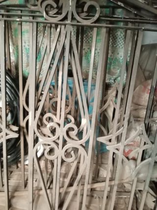 Reja de forja artesana ( tengo 4 rejas)