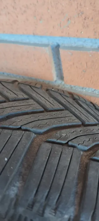 Neumático de invierno Michelin Alpin 6