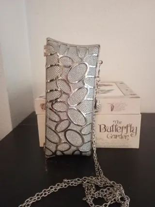 Bolso Joya Clutch Rígido Plateado