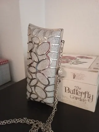 Bolso Joya Clutch Rígido Plateado