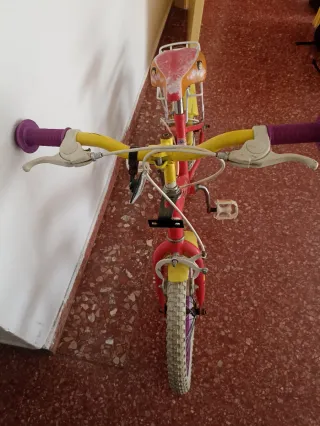 Bicicleta infantil 16 rosa y amarilla