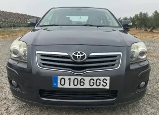 Toyota Avensis 2.0 d4d GARANTÍA