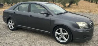 Toyota Avensis 2.0 d4d GARANTÍA