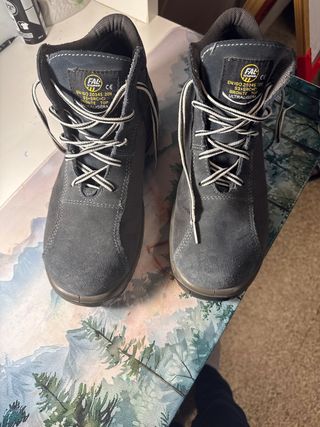Botas de seguridad FAL EN ISO 20345:2011