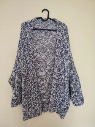 Chaleco de punto.Talla M azul y blanco