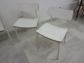 SILLAS y BUTACA estilo INDUSTRIAL años'90. VINTAGE