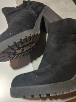 Botines ante negro talla 38