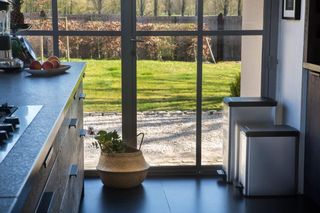 CURVER DECO Bin SLIM 25L Abfalleimer, Plastik, sch