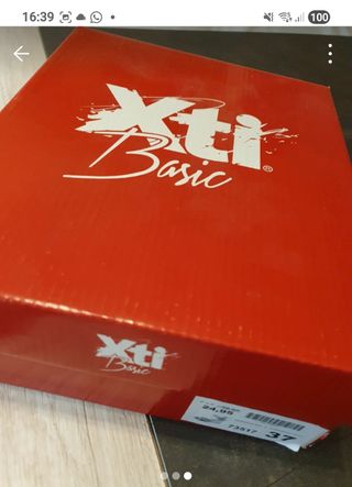 Sandalias cuña XTI azul y marrón