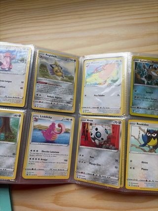 Álbum Pokémon Espada y Escudo Battle Styles