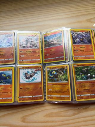 Álbum Pokémon Espada y Escudo Battle Styles