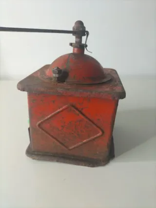 Molinillo café antiguo ELMA rojo