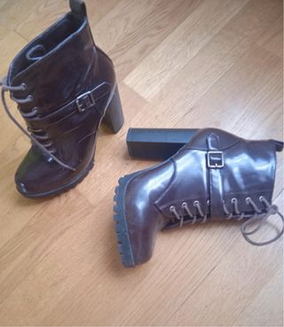 Botines tacón alto burdeos talla 39