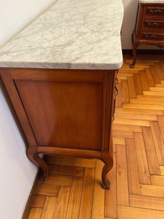 Mesitas de noche y cómoda estilo clásico francés