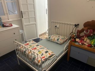 Cama infantil extensible IKEA