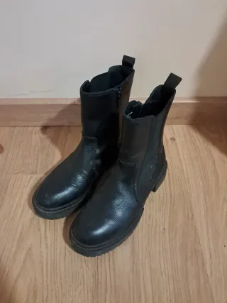 Botas altas negras