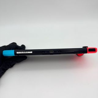 Nintendo Switch Console Completa Ottima + custodia