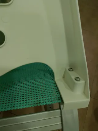 Silla de Baño MIOMARE Verde y Blanca