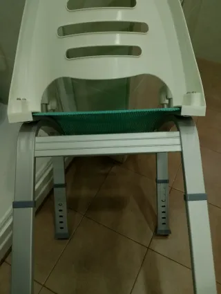 Silla de Baño MIOMARE Verde y Blanca