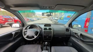 Mitsubishi Space Star 2004