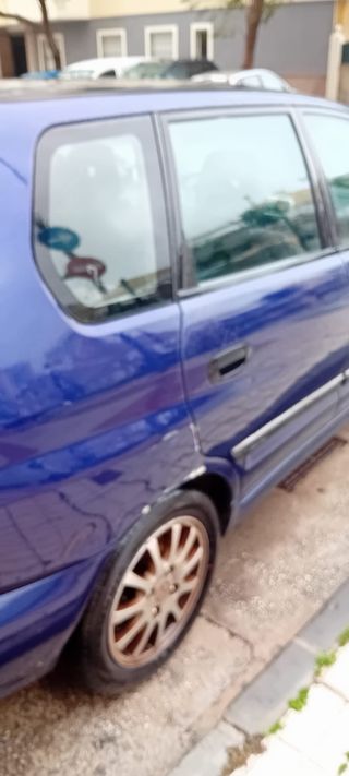 Mitsubishi Space Star 2004