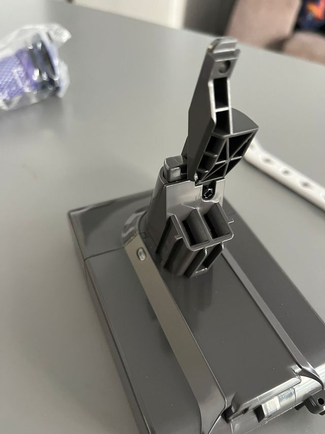 Batería Dyson V7 6500 mAh + Accesorios