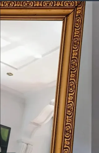 Espejo antiguo dorado marco tallado