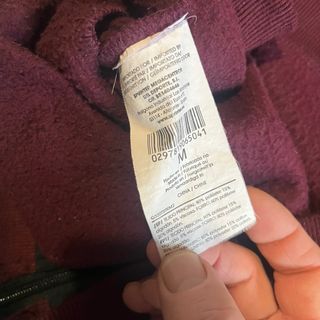 Sudadera deportiva con cremallera