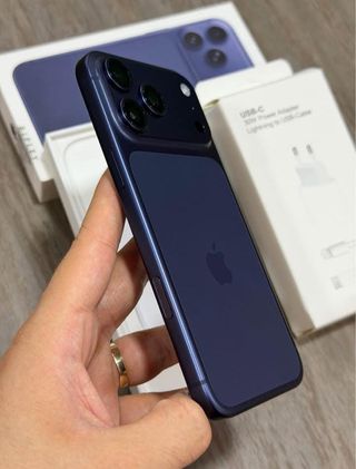 iPhone 17 Pro MAX Azul Marino