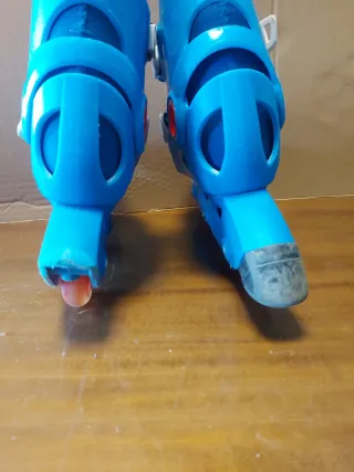 Patines en línea azules