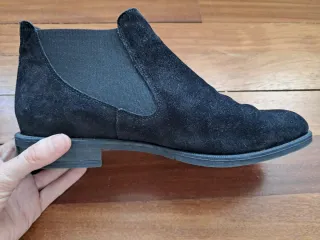 Botines Chelsea ALPE Talla 40 Negros