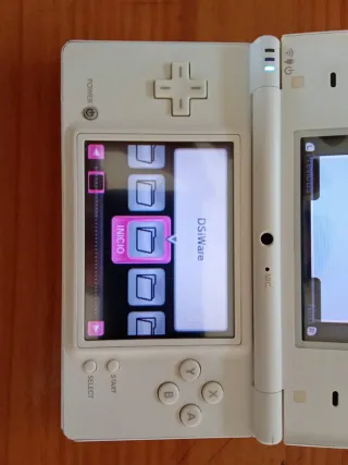 Nintendo DSi Blanca