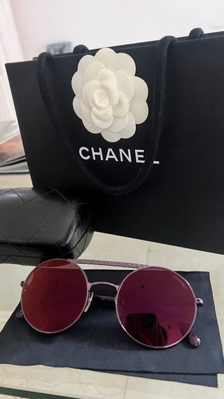 Gafas de Sol Chanel Redondas Moradas