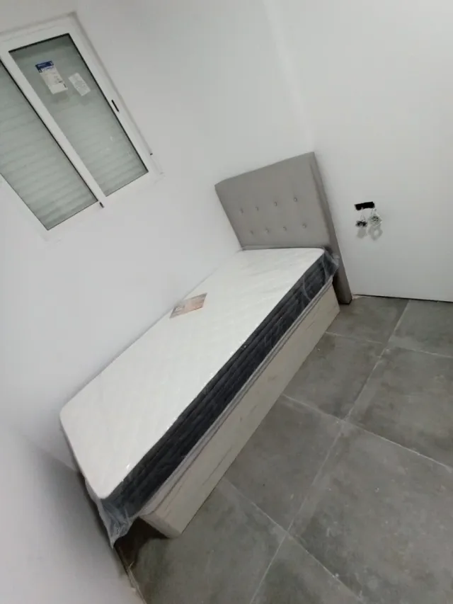 Colchones,Canapés,somieres,base,cabezales,mesitas