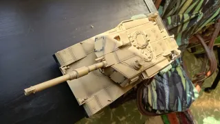 Maqueta Tanque Militar Color Arena