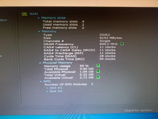 Ordenador Gaming Negro con Ventilador Rojo