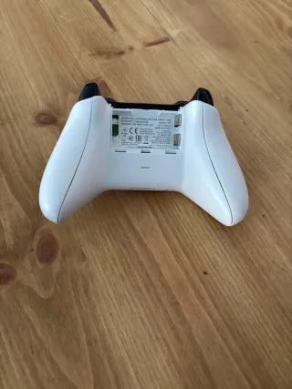 Xbox One 500GB + 3 Juegos